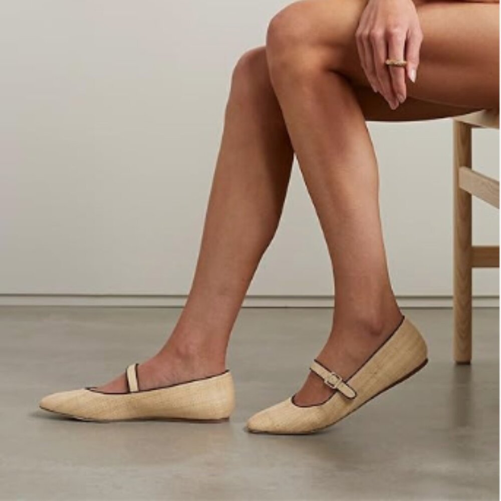 Elegant Tan Flats for Women
